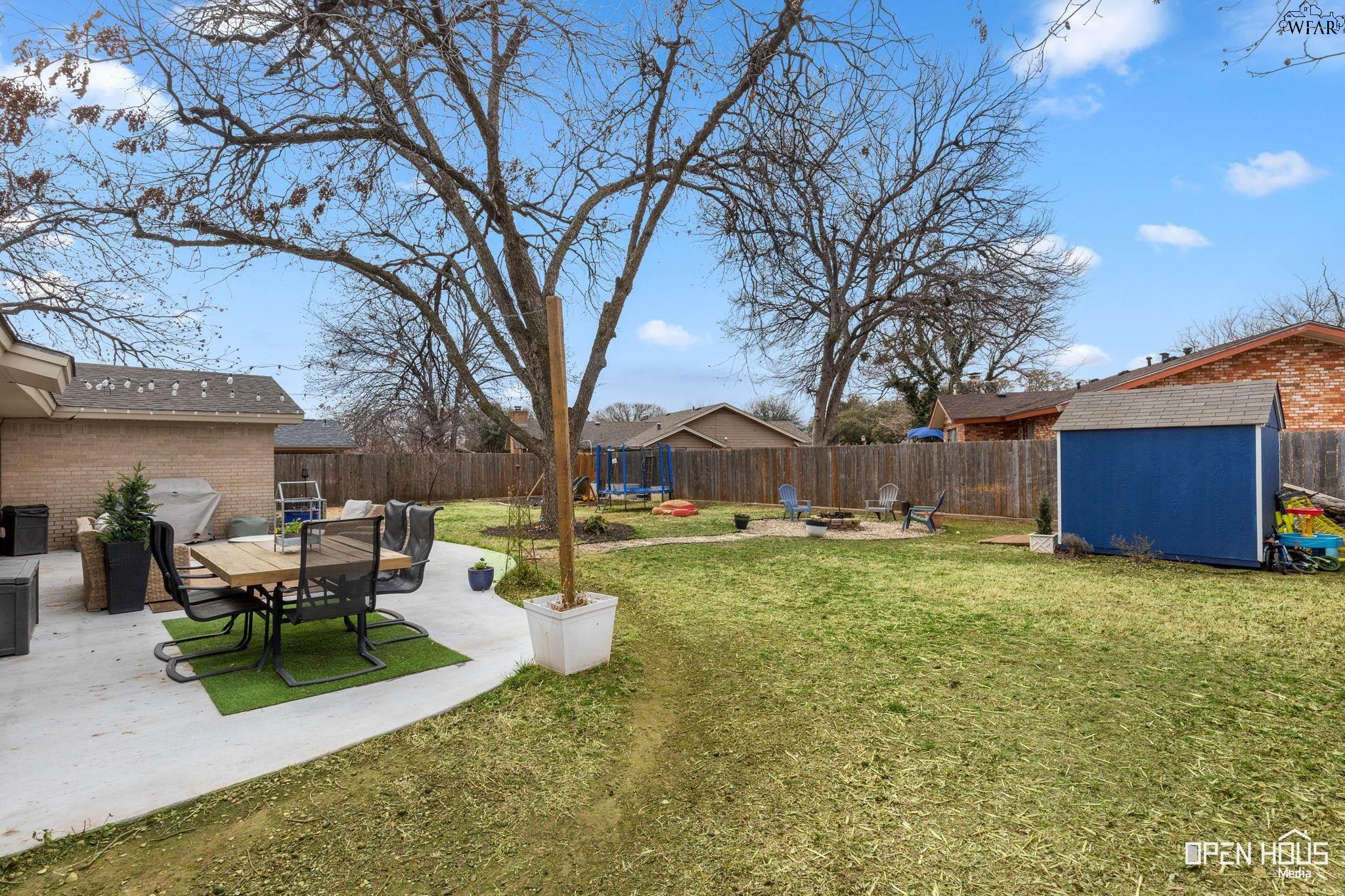 2508 LANSING BOULEVARD