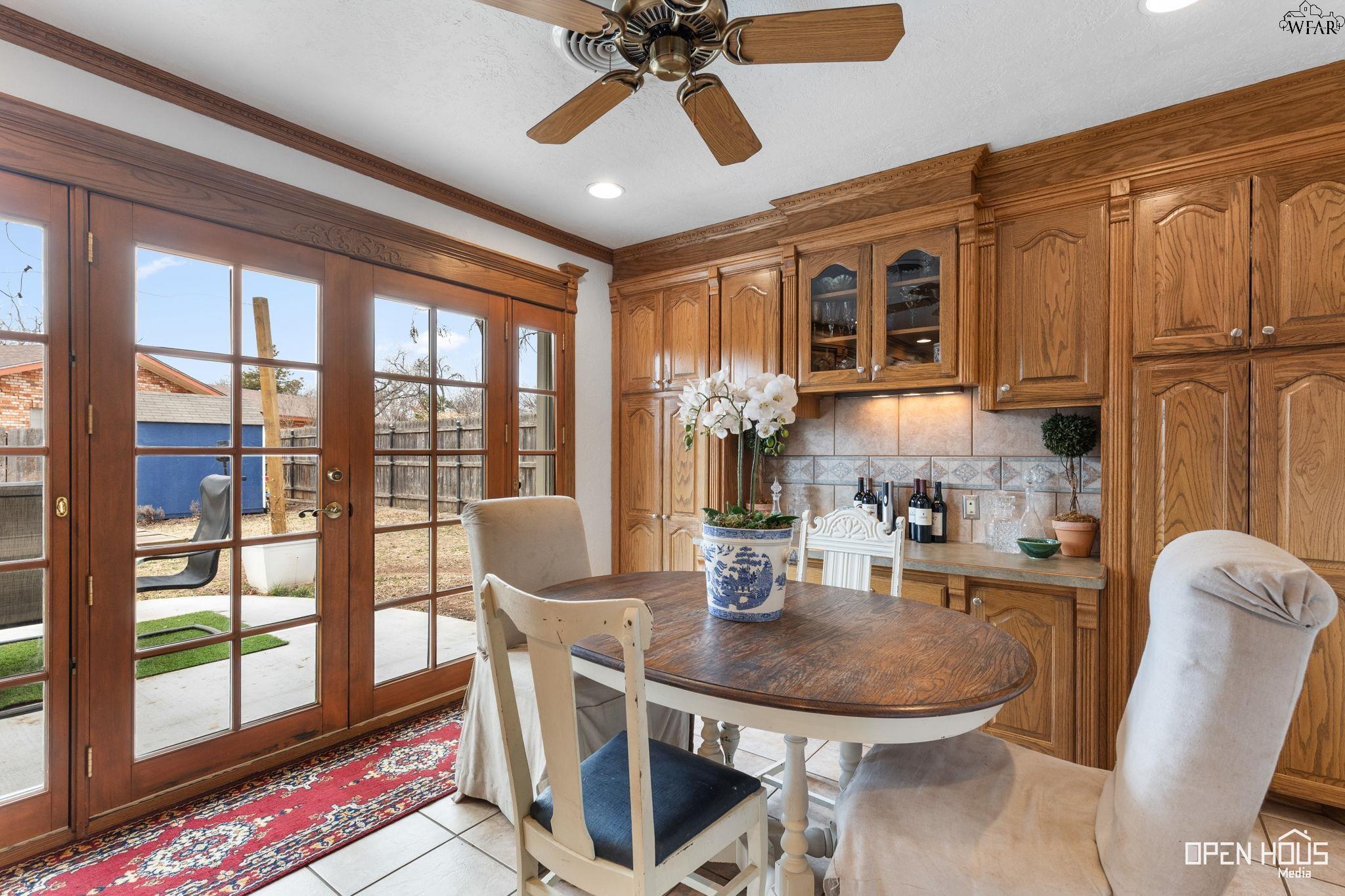 2508 LANSING BOULEVARD