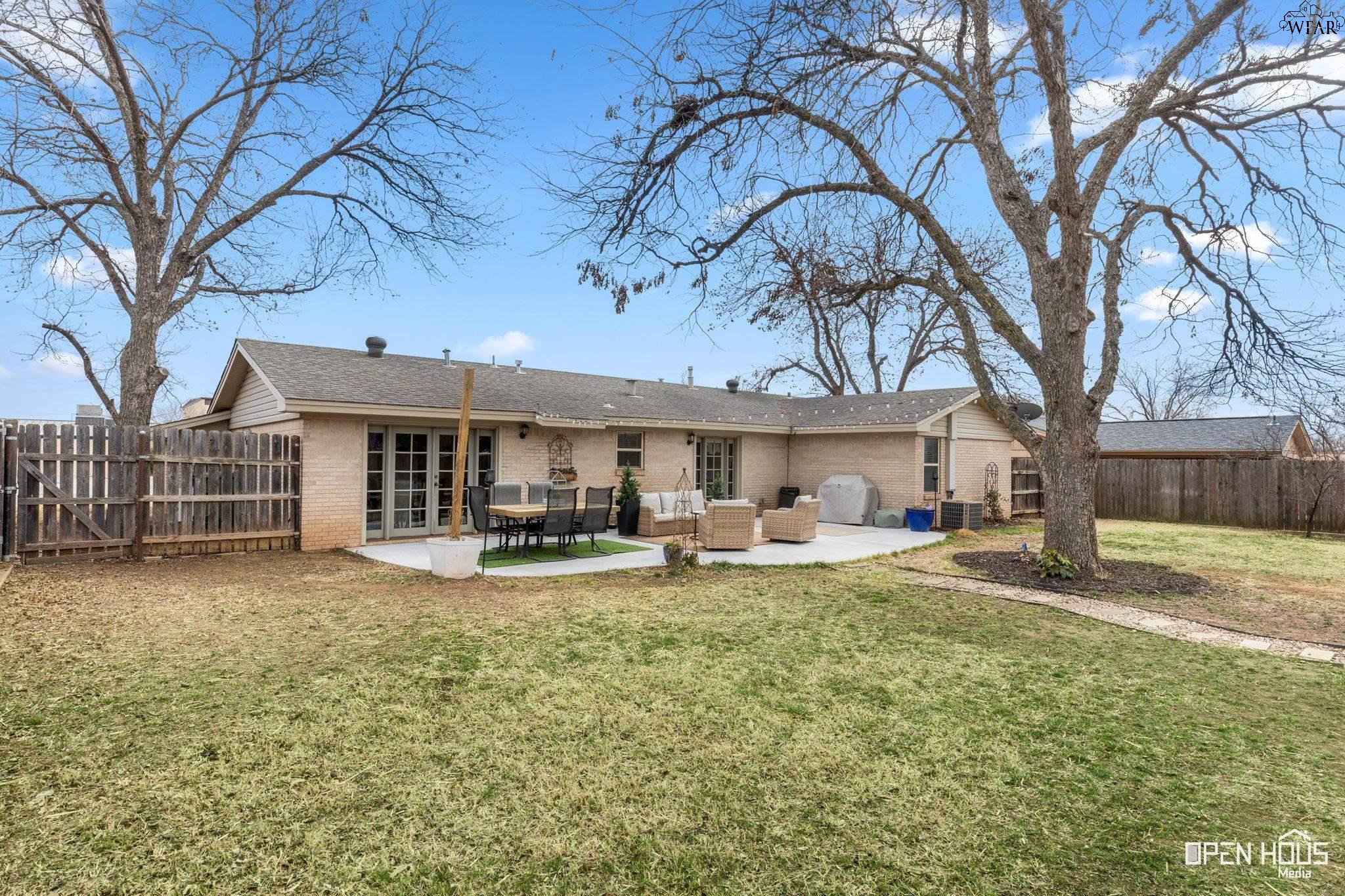 2508 LANSING BOULEVARD