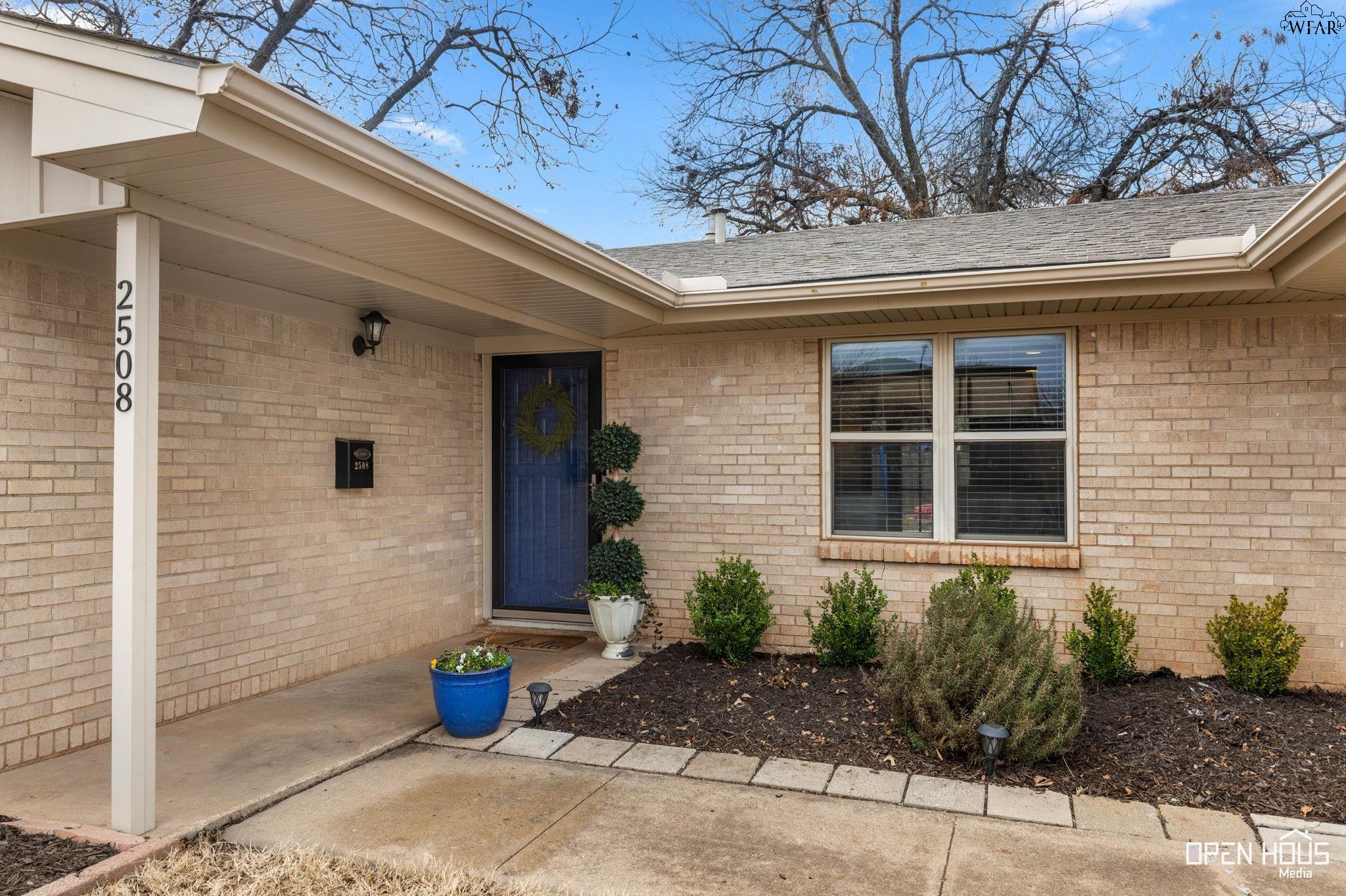 2508 LANSING BOULEVARD