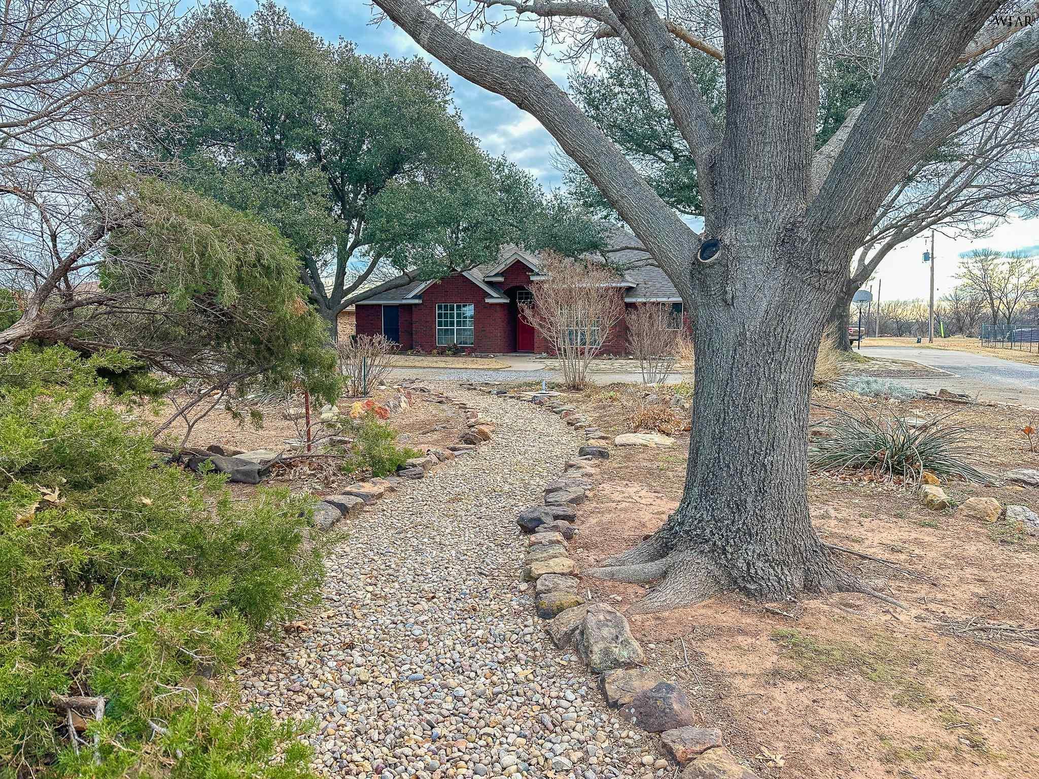 127 WELLINGTON LANE