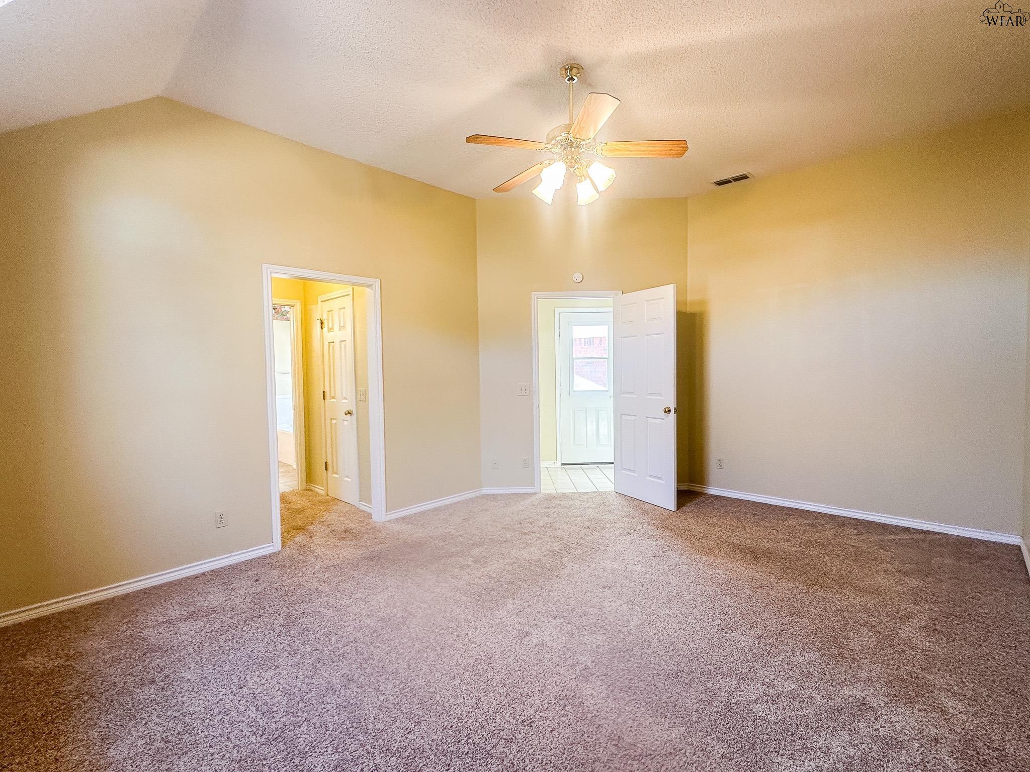 127 WELLINGTON LANE