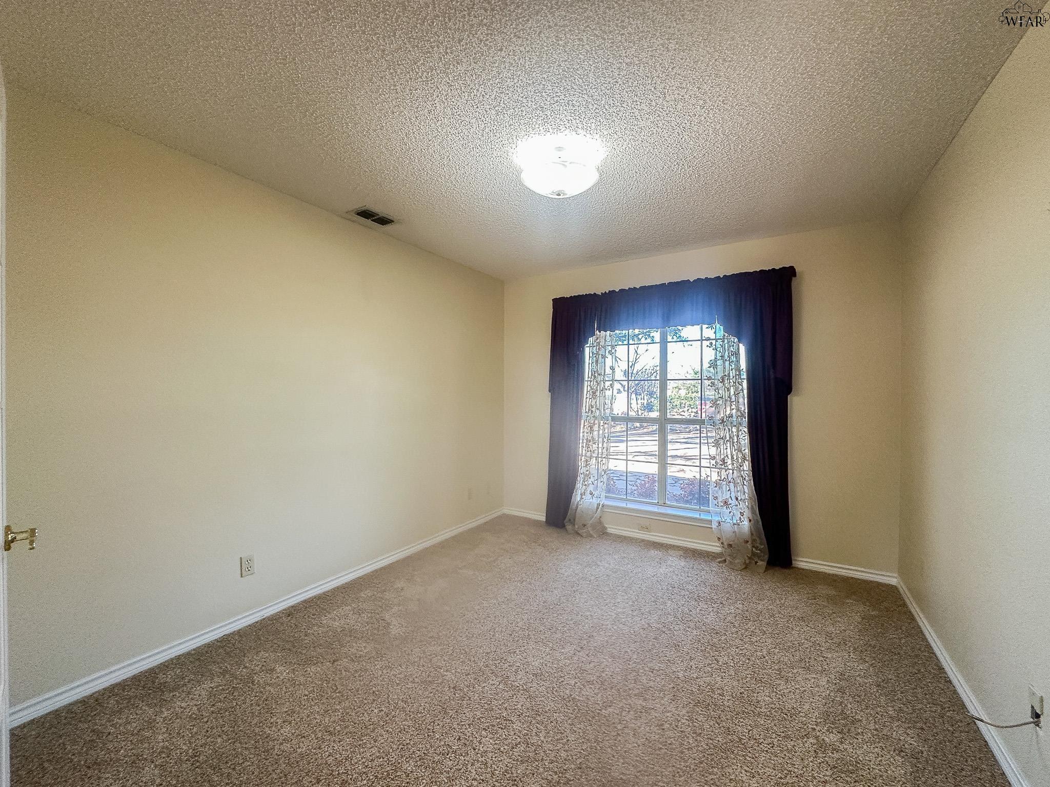 127 WELLINGTON LANE