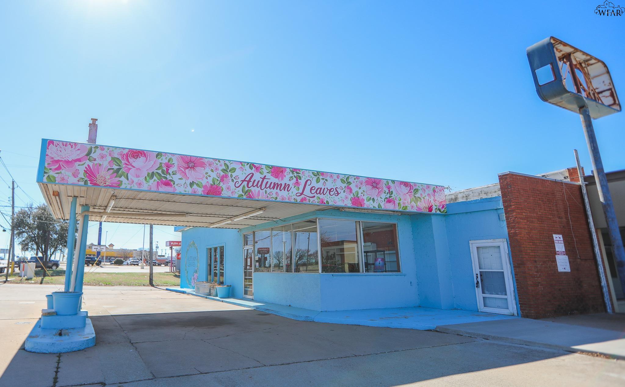 3704 JACKSBORO HIGHWAY