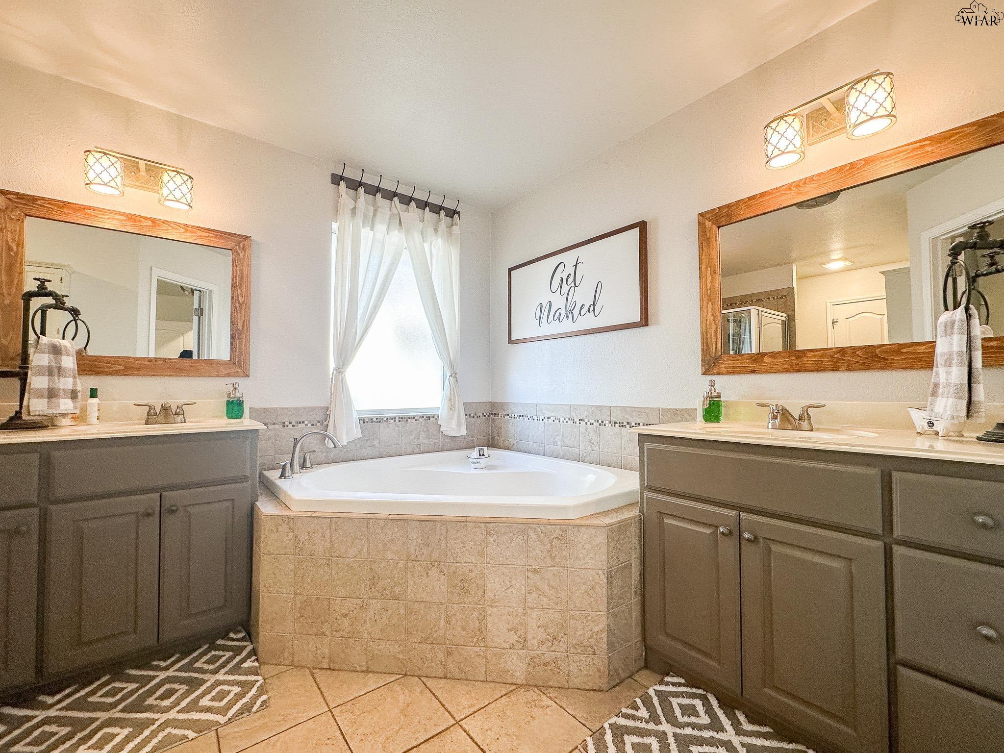 4806 PINEHURST DRIVE