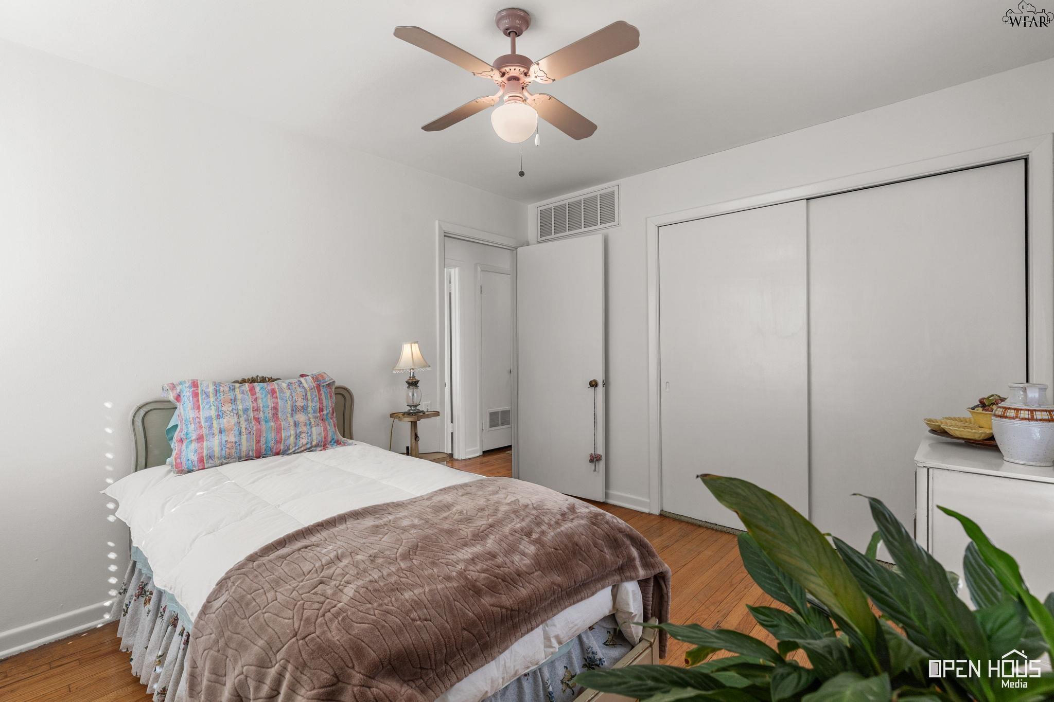 4804 HOLLANDALE AVENUE