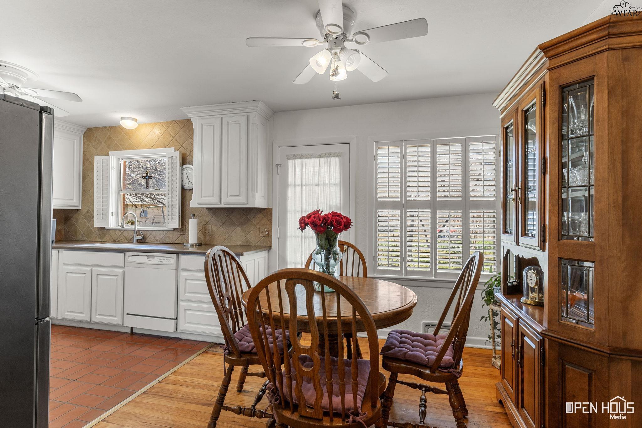 4804 HOLLANDALE AVENUE