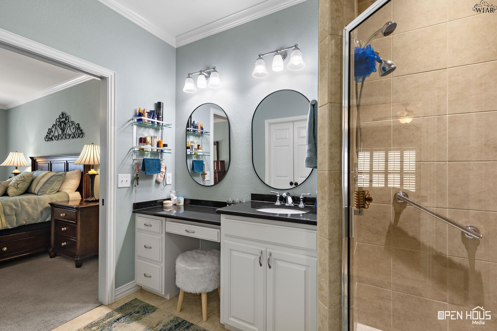 2924 LOMA LINDA LANE