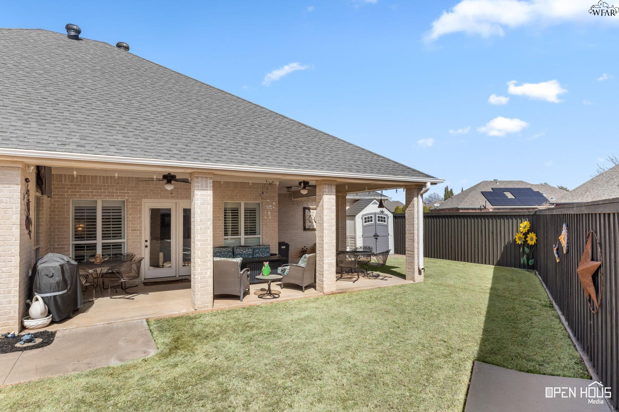 2924 LOMA LINDA LANE