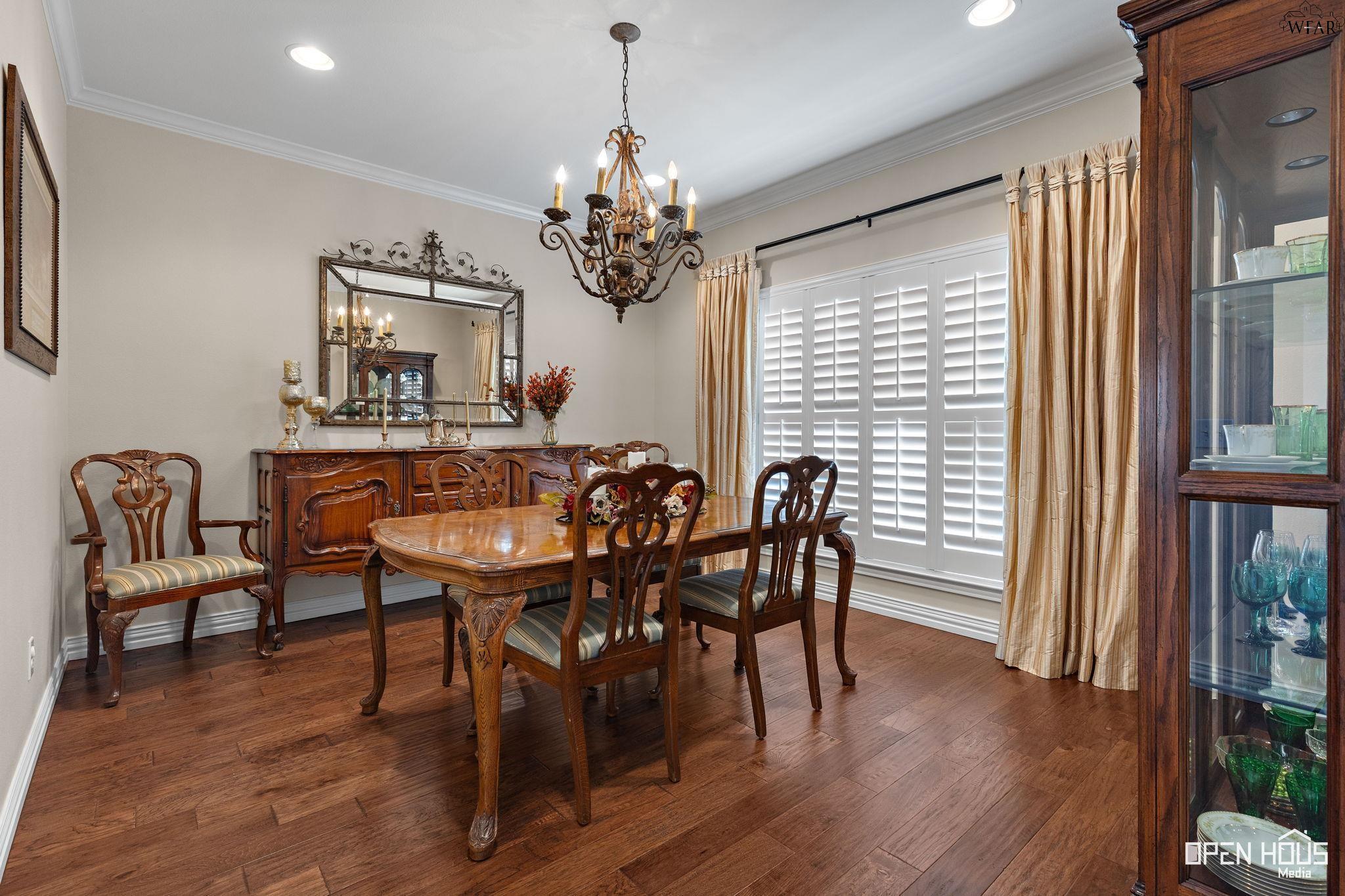 2924 LOMA LINDA LANE