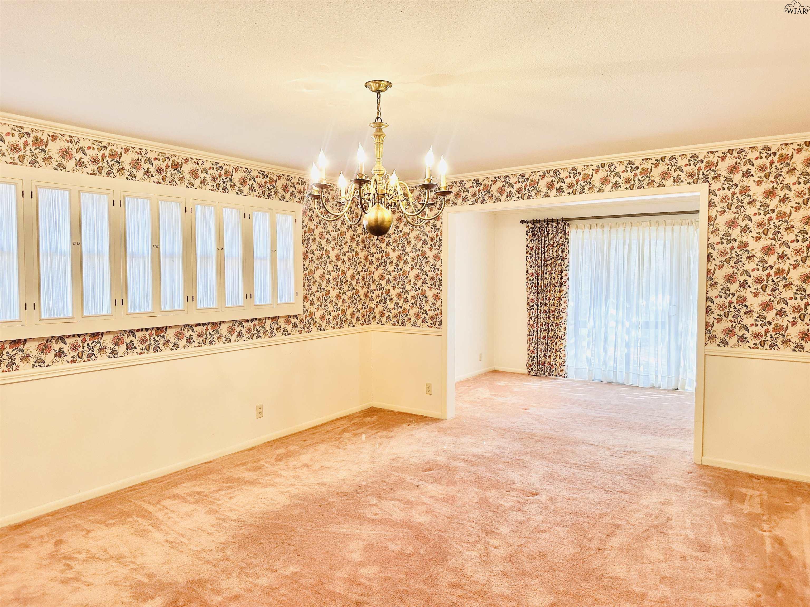 4219 LAKE PARK DRIVE