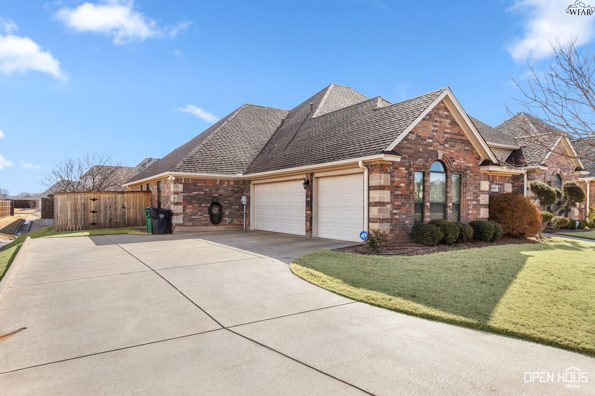 3405 OXFORD LANE