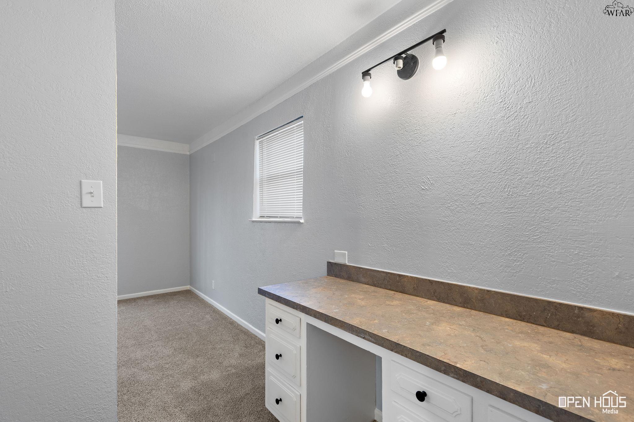 1543 SWEETBRIAR DRIVE