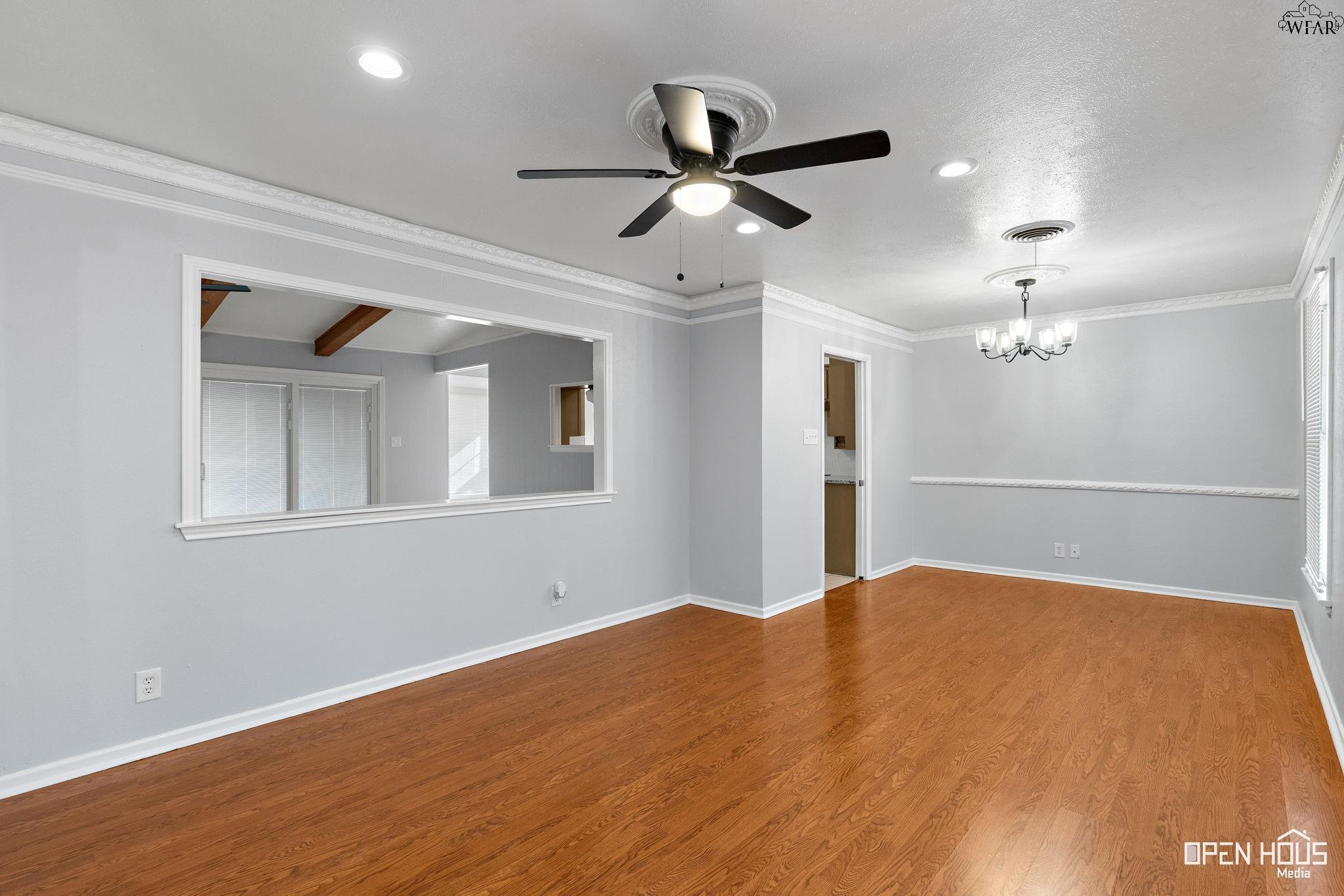 1543 SWEETBRIAR DRIVE