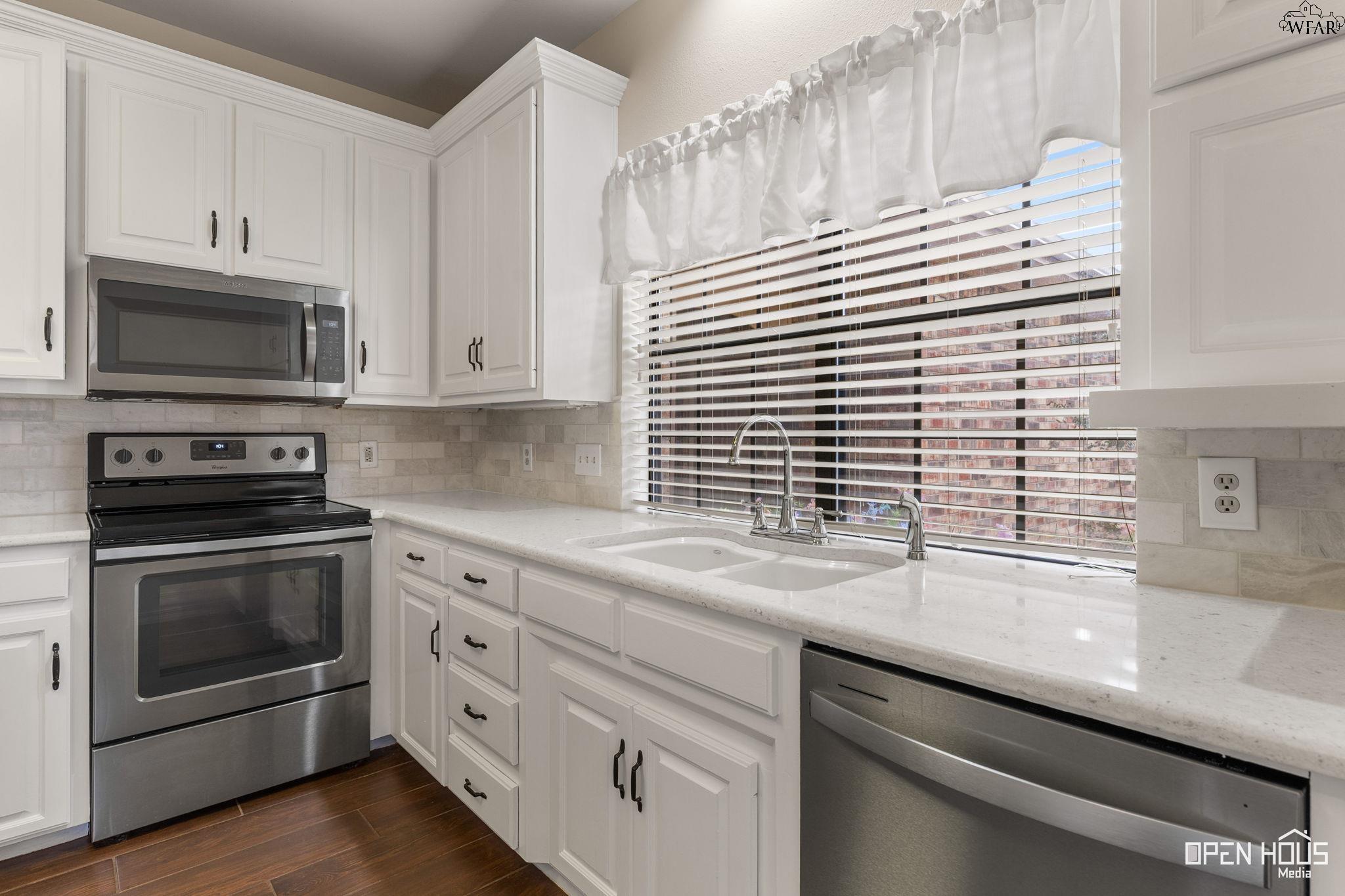 3416 NOTTINGHILL LANE