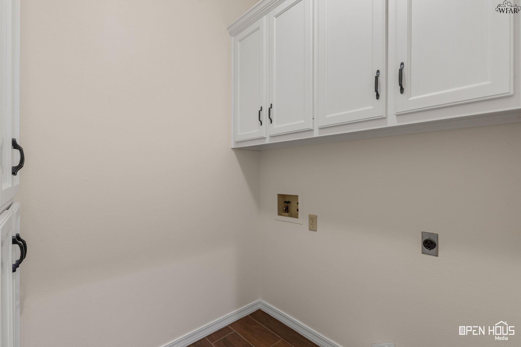 3416 NOTTINGHILL LANE