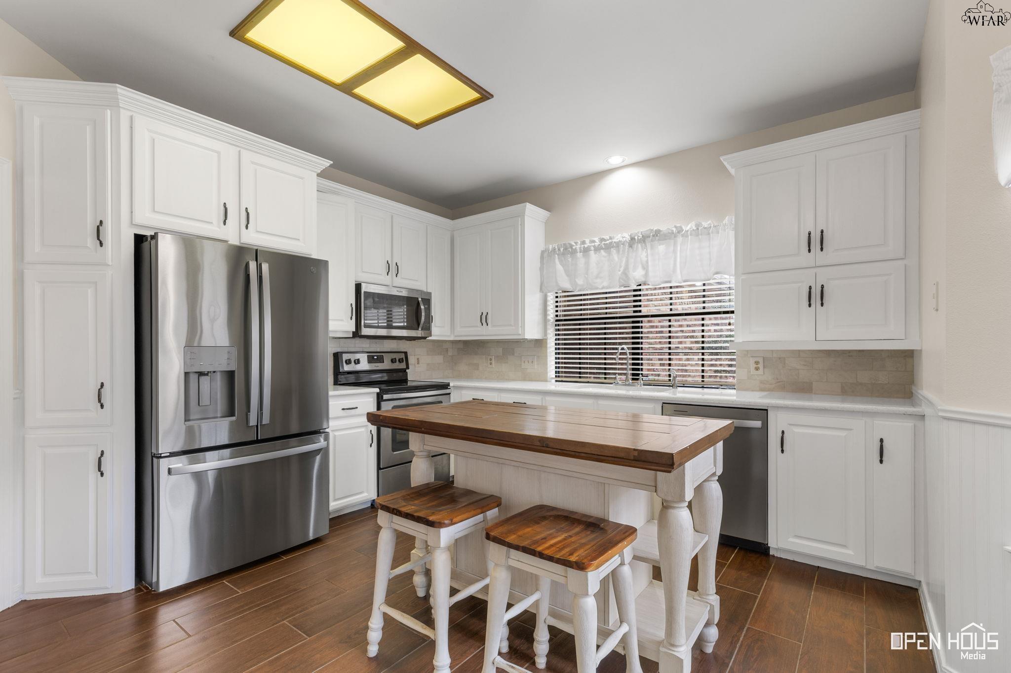 3416 NOTTINGHILL LANE