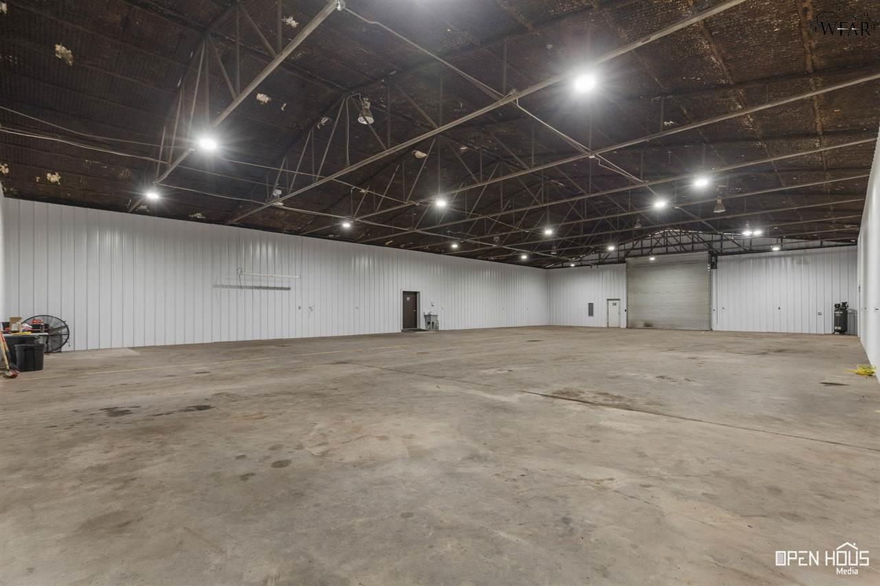 9478 SEYMOUR HIGHWAY