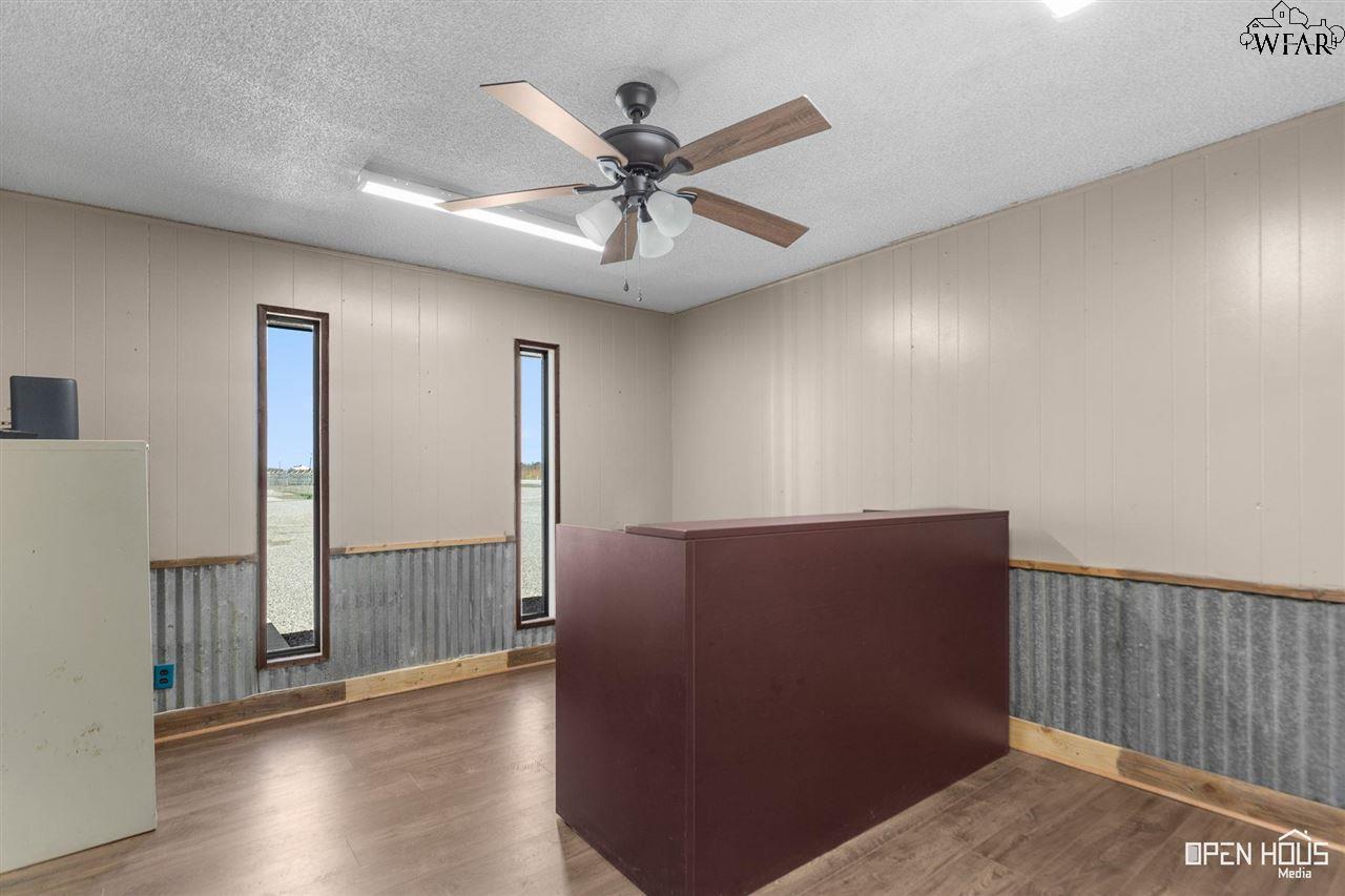 9478 SEYMOUR HIGHWAY