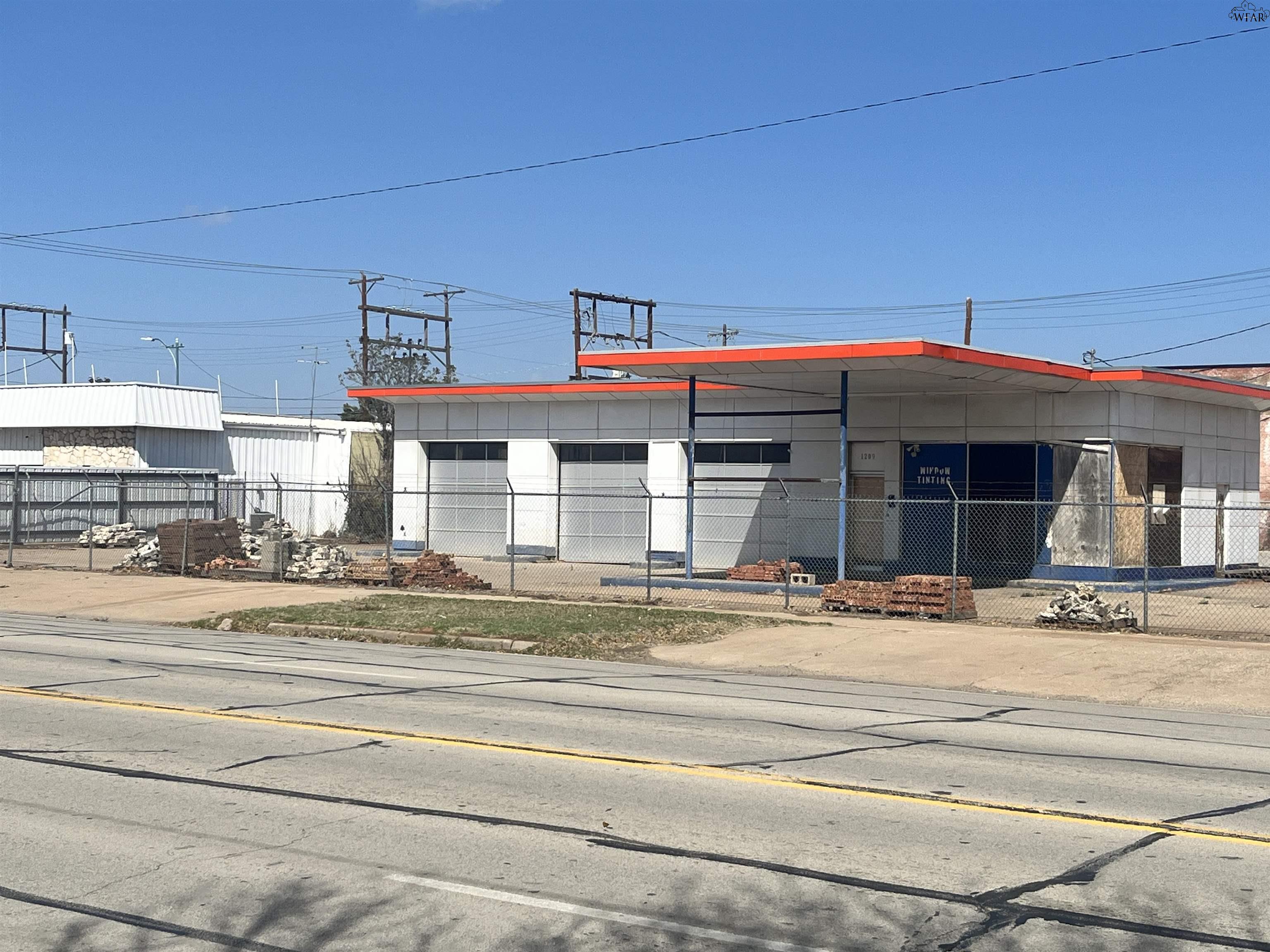 1213 SCOTT AVENUE Unit: 1209