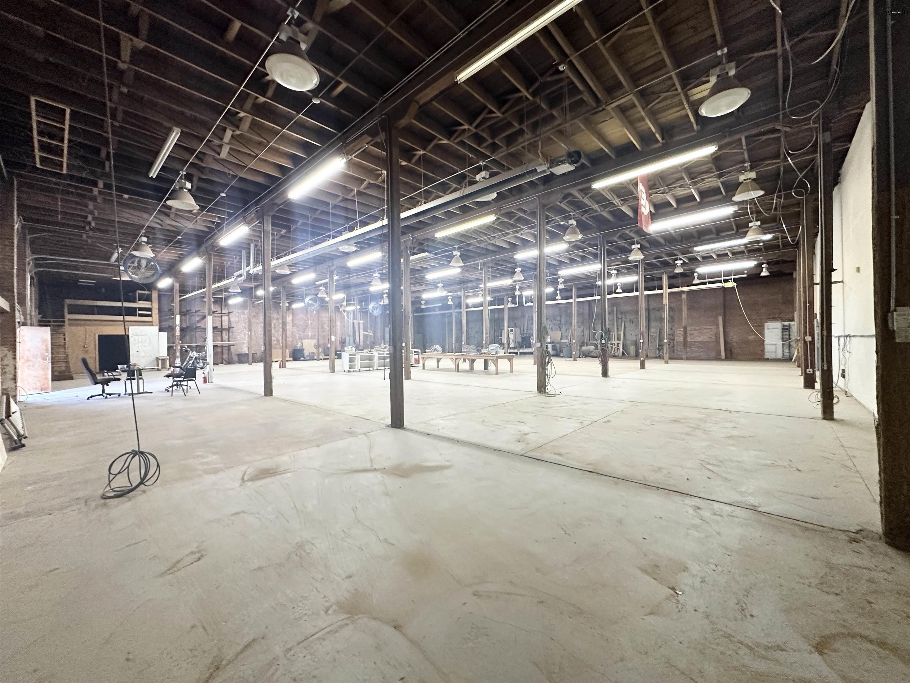 1213 SCOTT AVENUE Unit: 1209