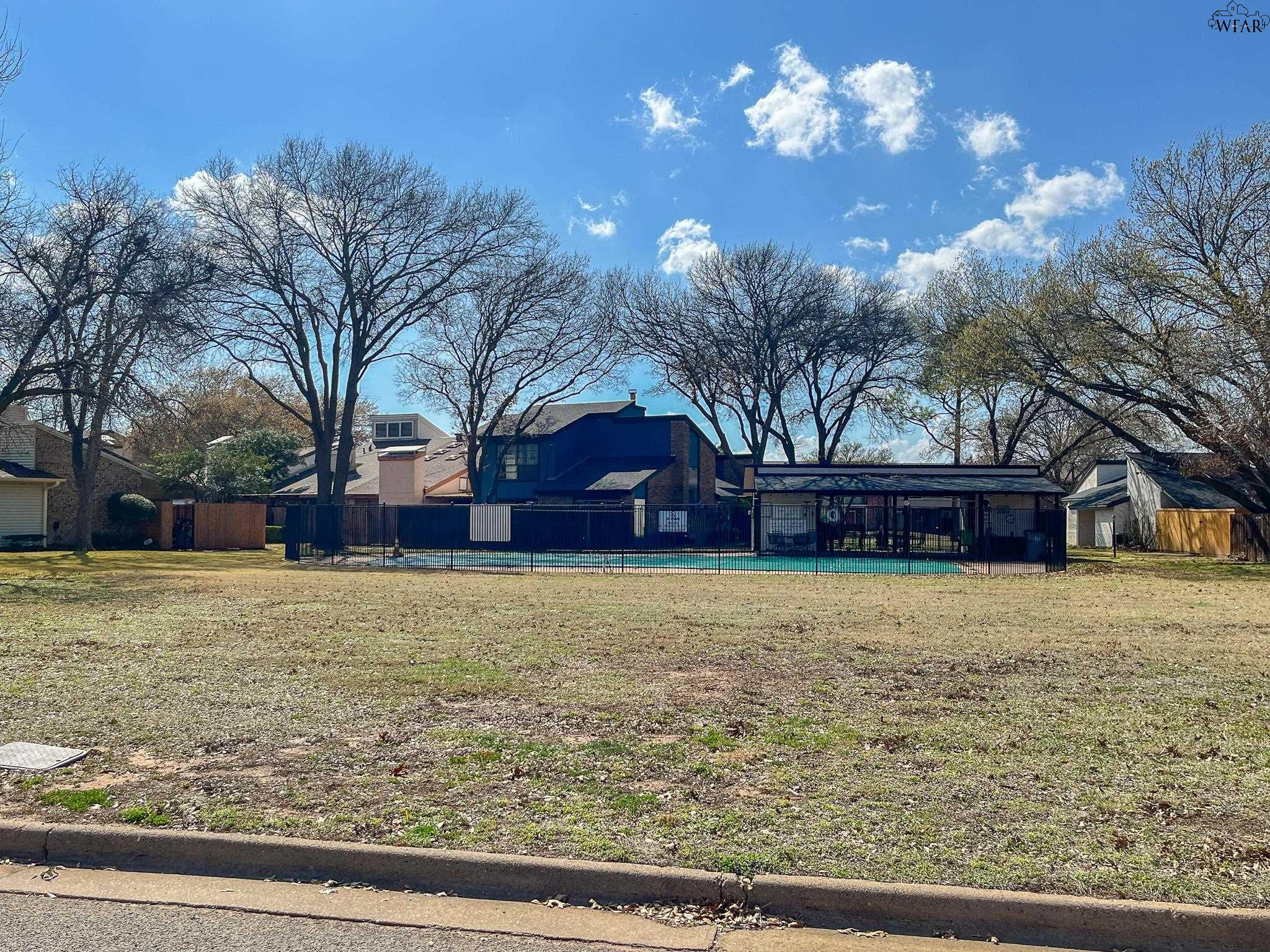 4104 PICASSO DRIVE