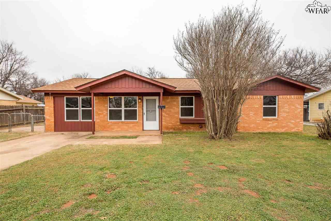1201 SHADY LANE