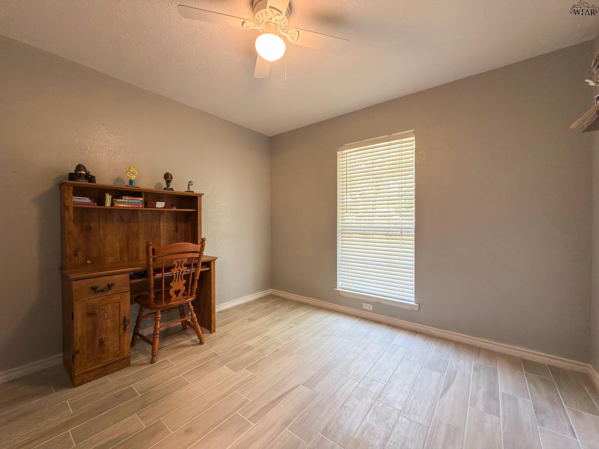 1217 WENDY RIDGE