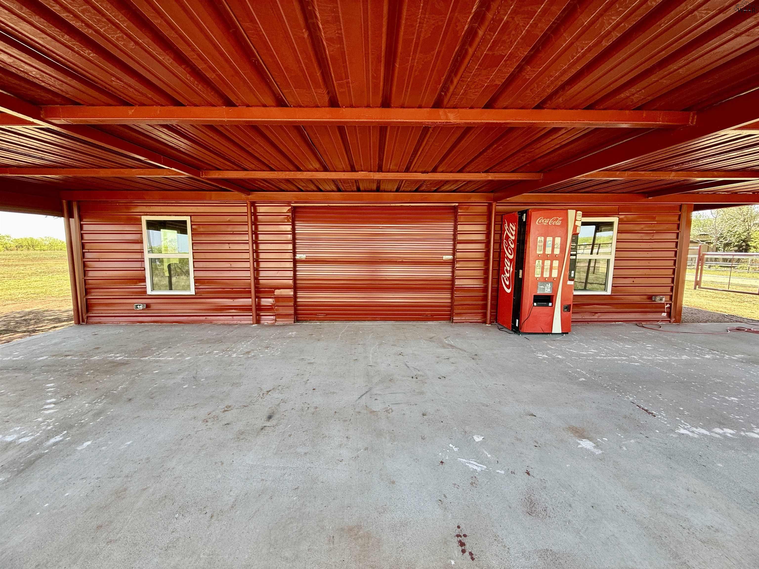 9481 SEYMOUR HIGHWAY