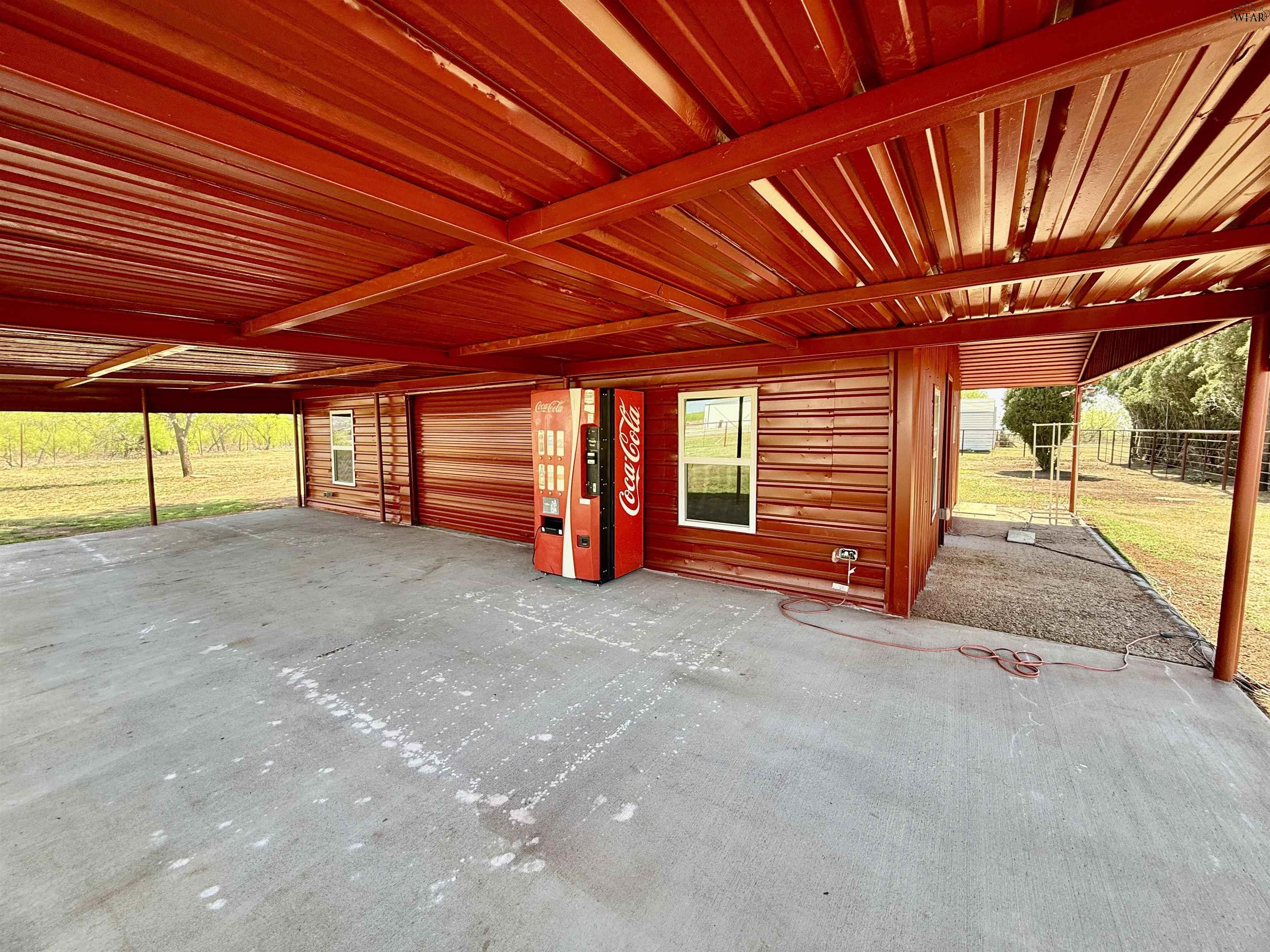 9481 SEYMOUR HIGHWAY