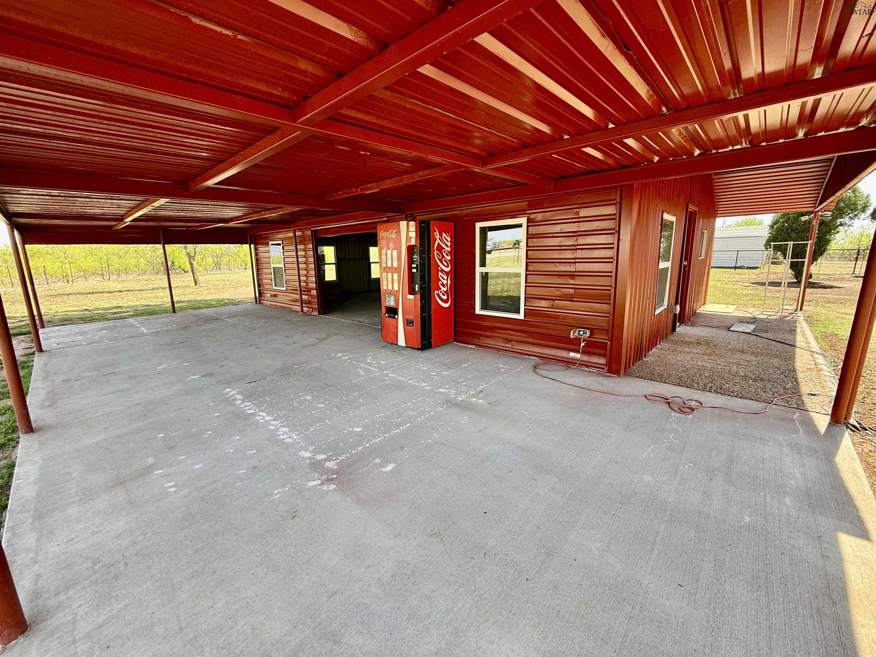 9481 SEYMOUR HIGHWAY