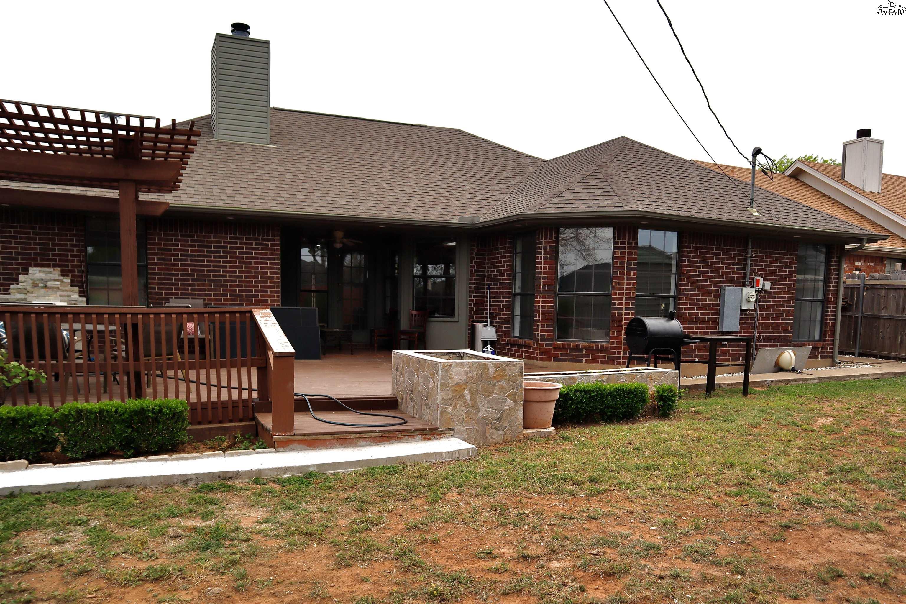 19 PILOT POINT DRIVE