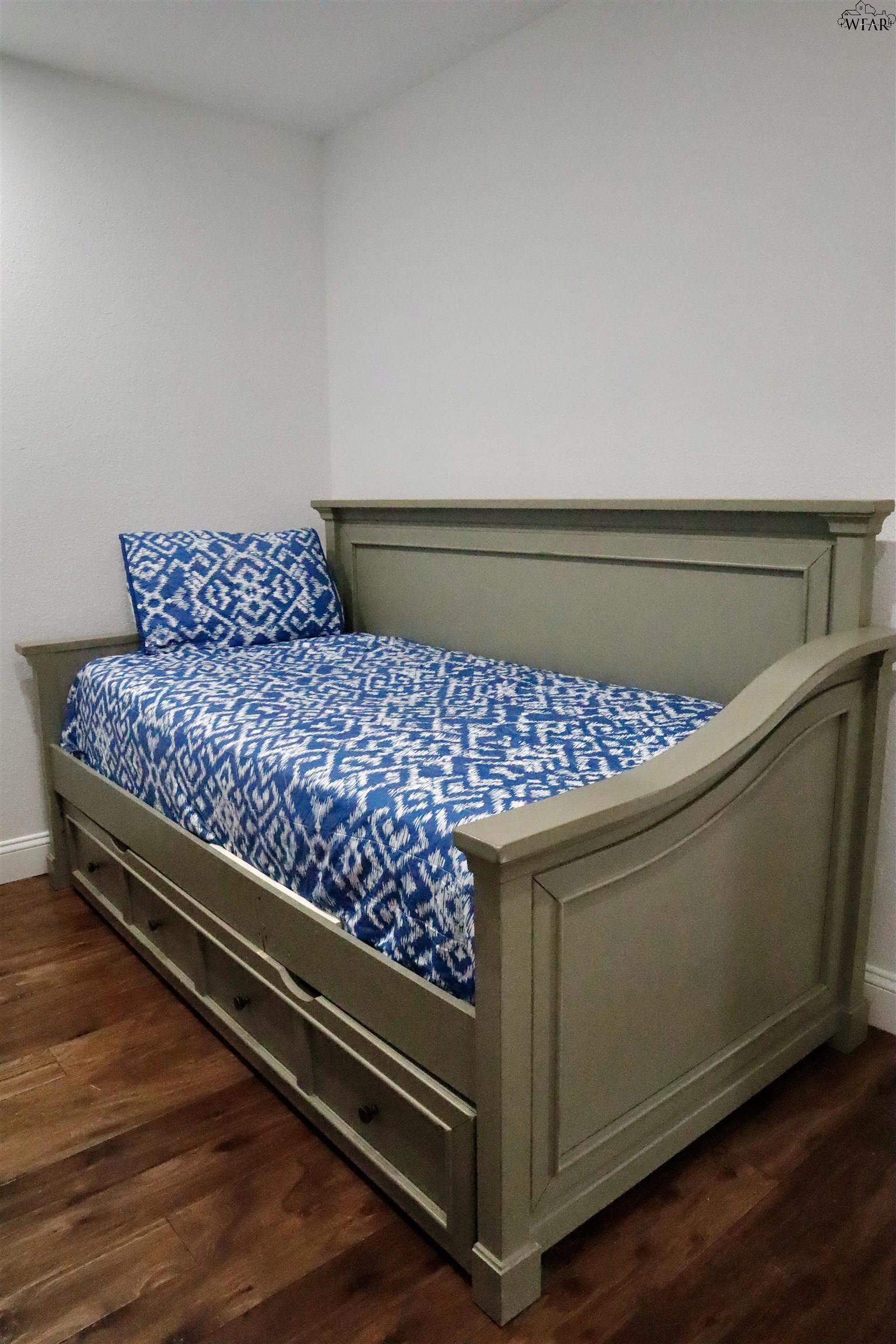 19 PILOT POINT DRIVE