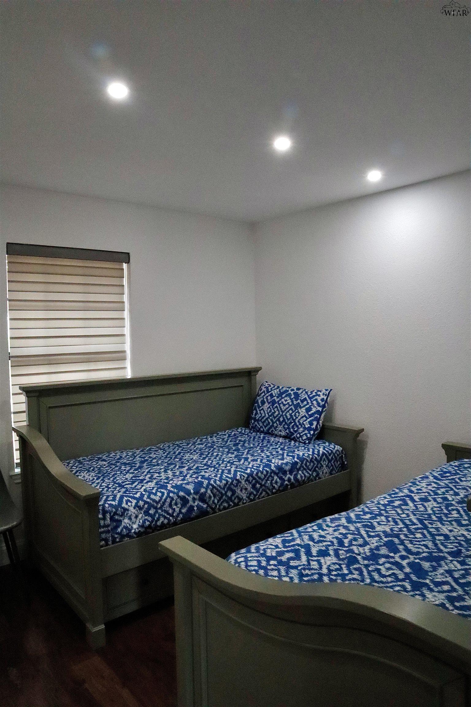 19 PILOT POINT DRIVE