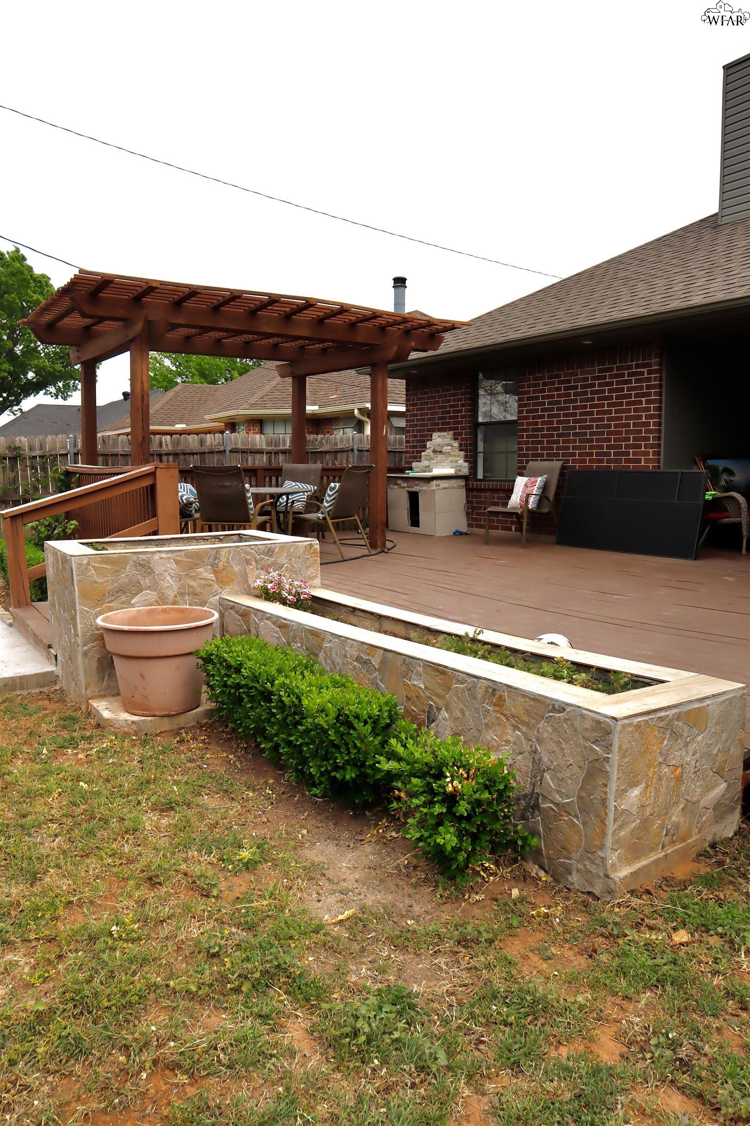 19 PILOT POINT DRIVE