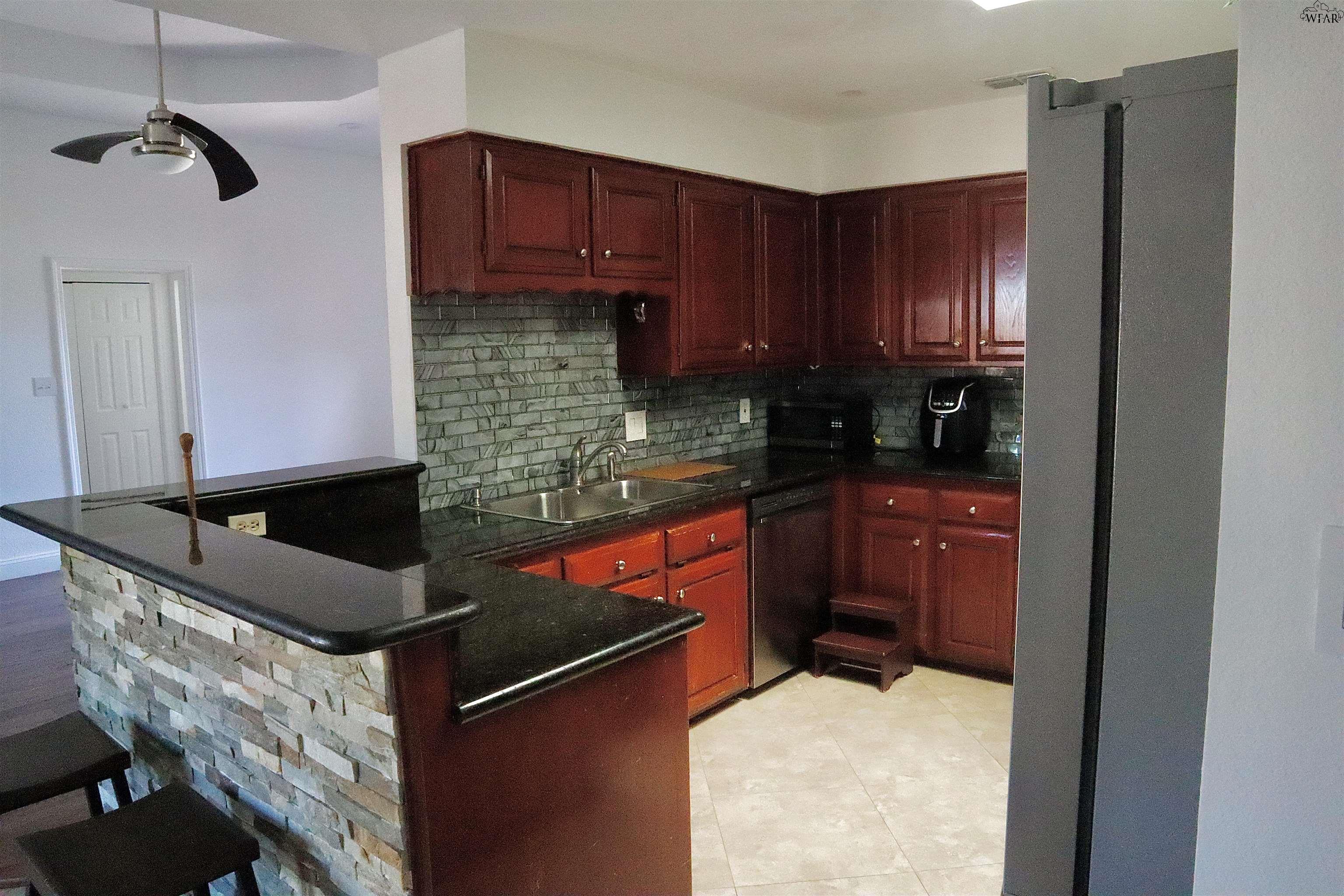 19 PILOT POINT DRIVE