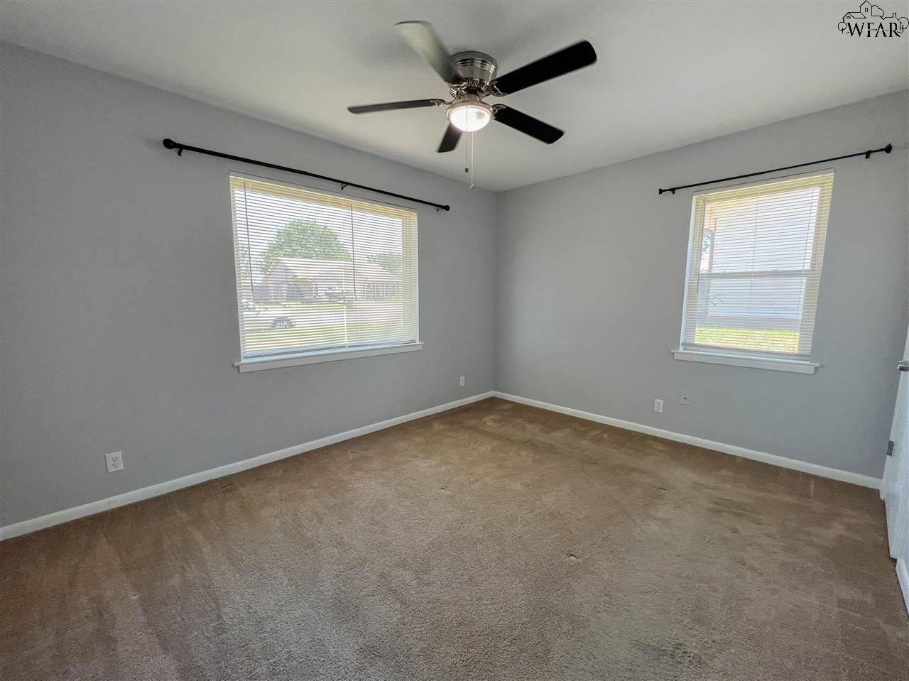 5402 HOOPER DRIVE