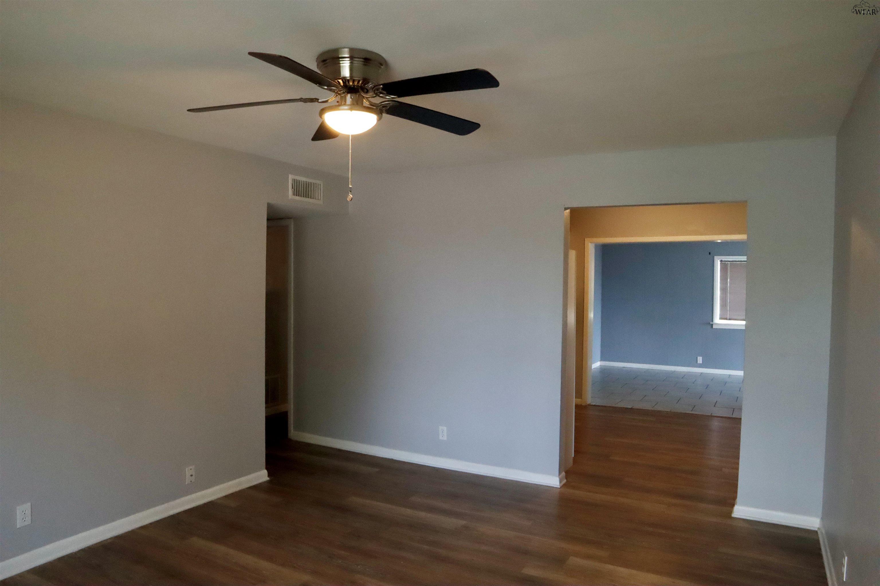 5402 HOOPER DRIVE