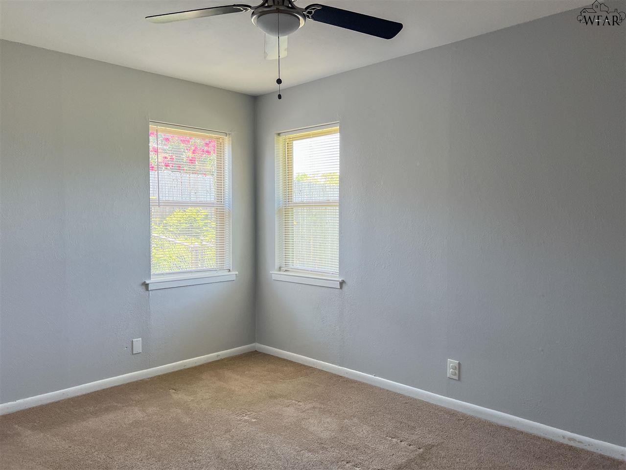 5402 HOOPER DRIVE