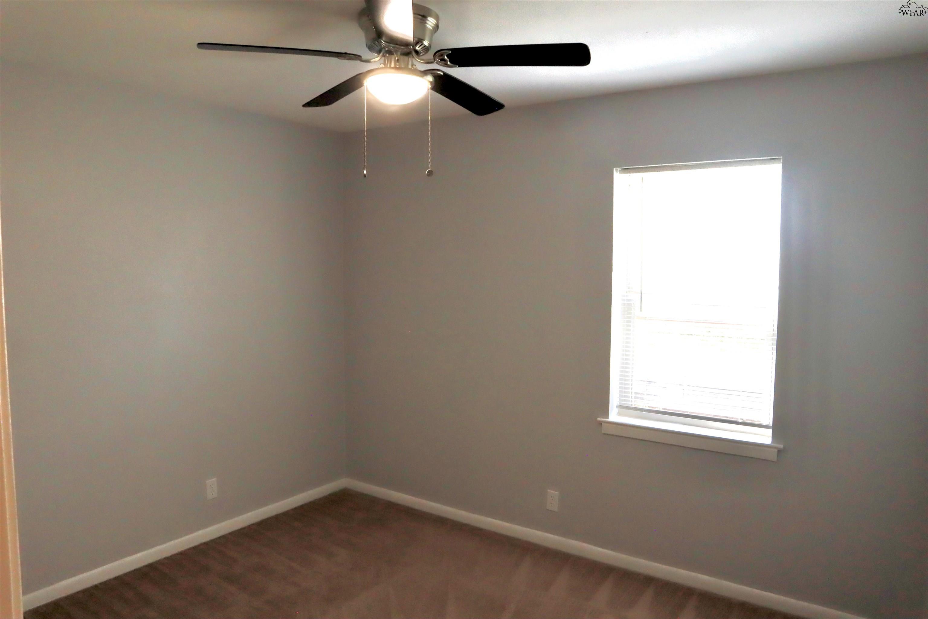 5402 HOOPER DRIVE