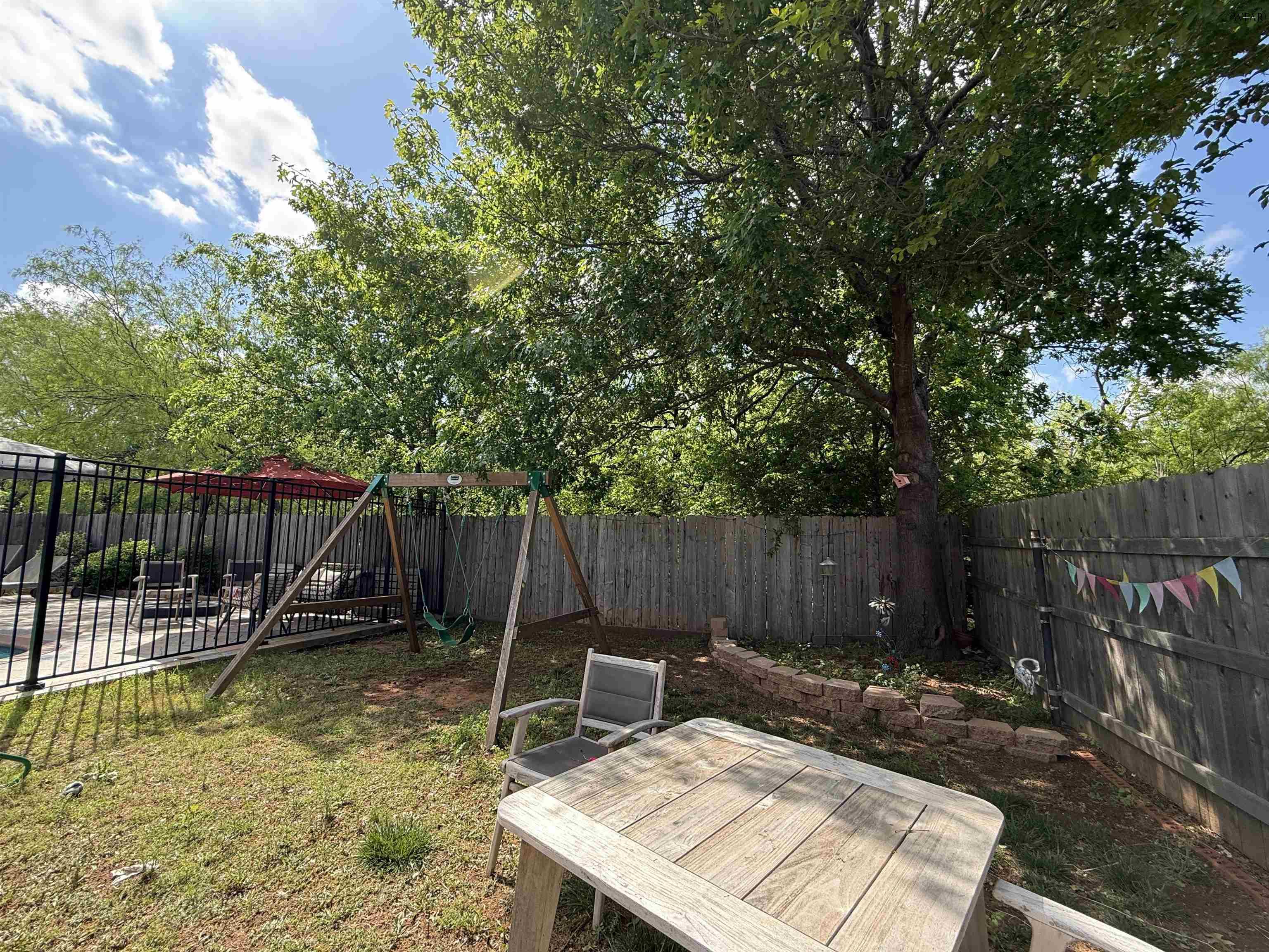 5437 PRAIRIE LACE LANE