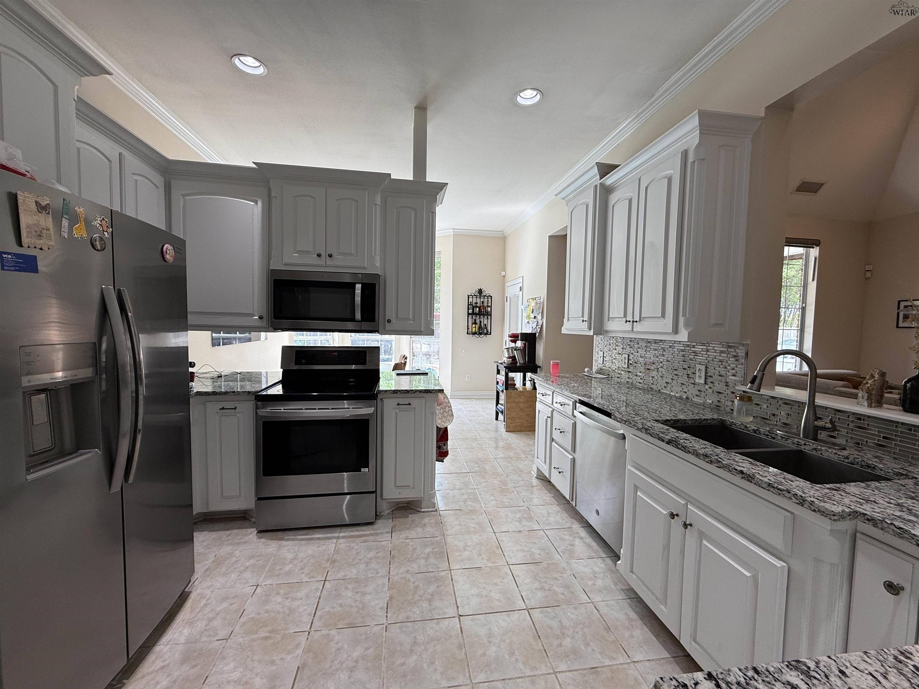 5437 PRAIRIE LACE LANE