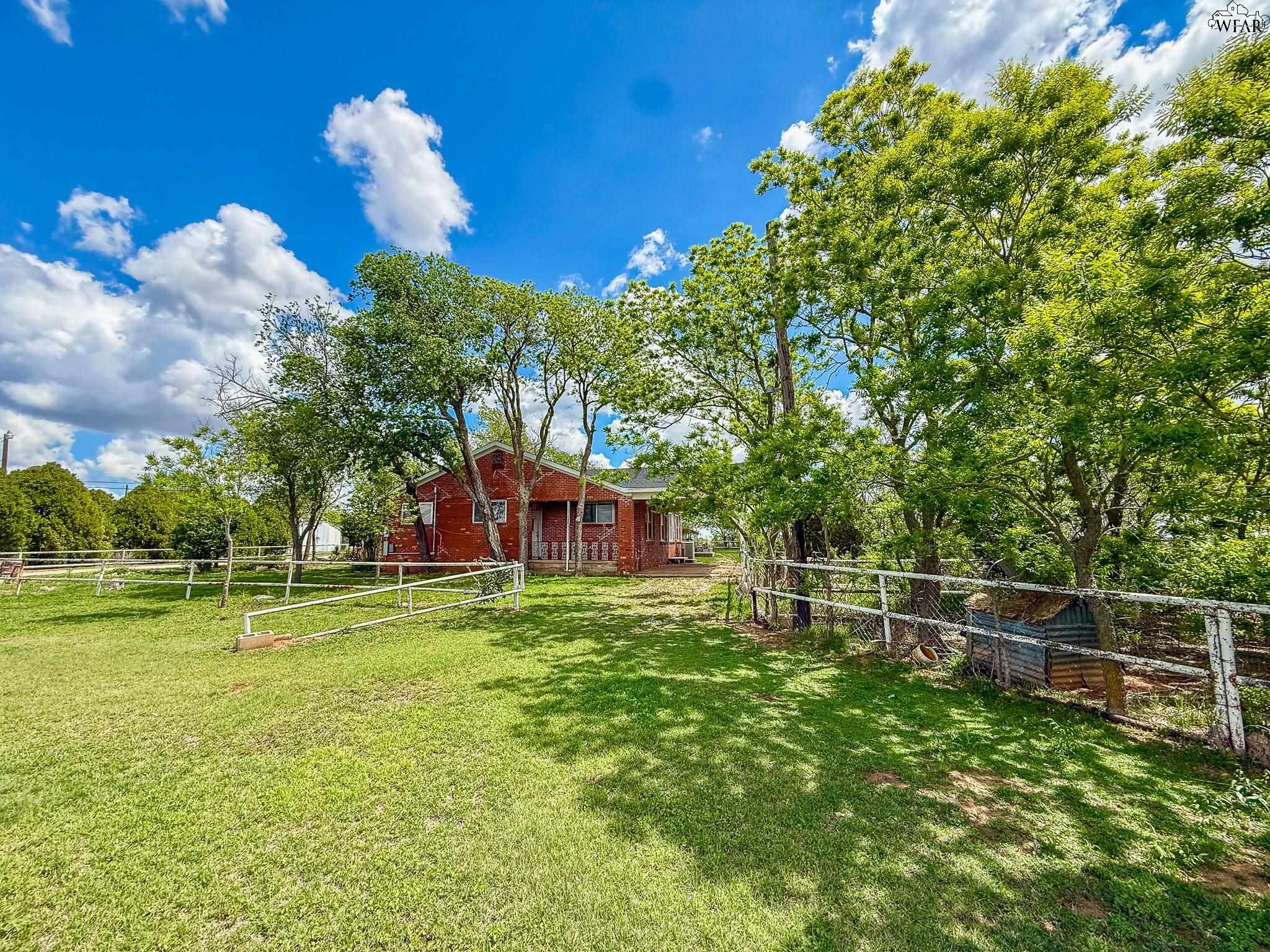 9485 SEYMOUR HIGHWAY