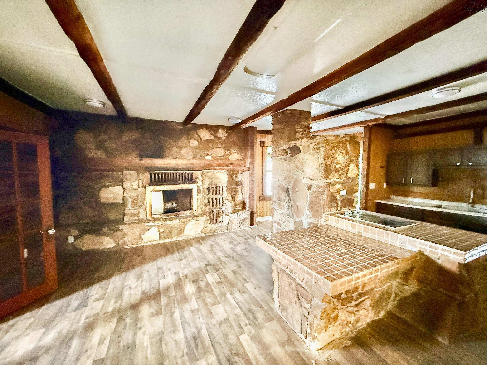 9485 SEYMOUR HIGHWAY