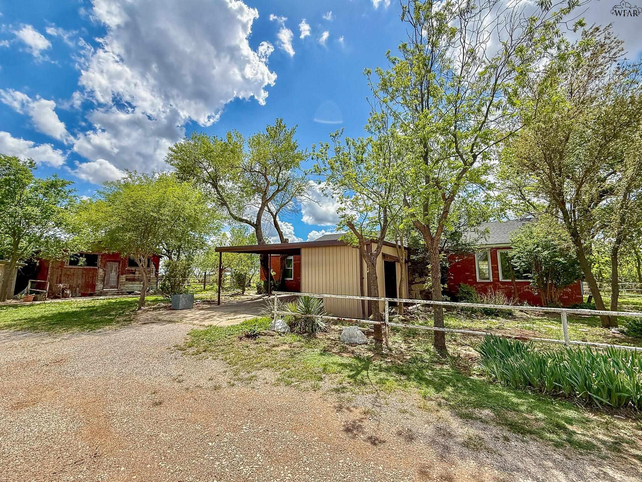 9485 SEYMOUR HIGHWAY