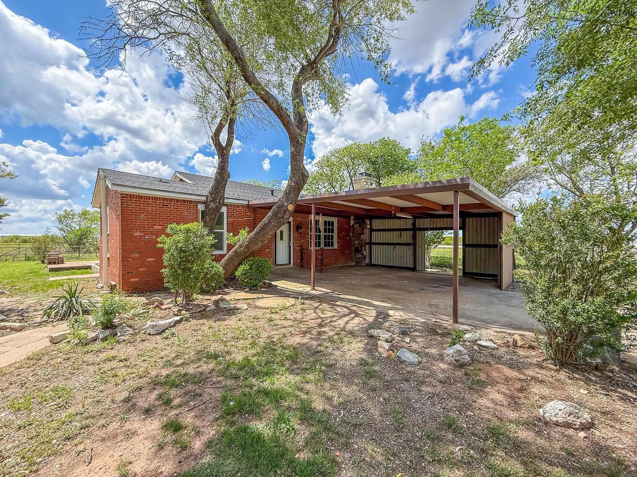 9485 SEYMOUR HIGHWAY