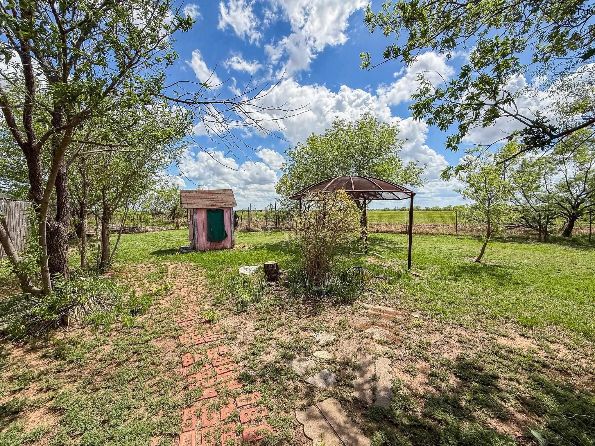 9485 SEYMOUR HIGHWAY