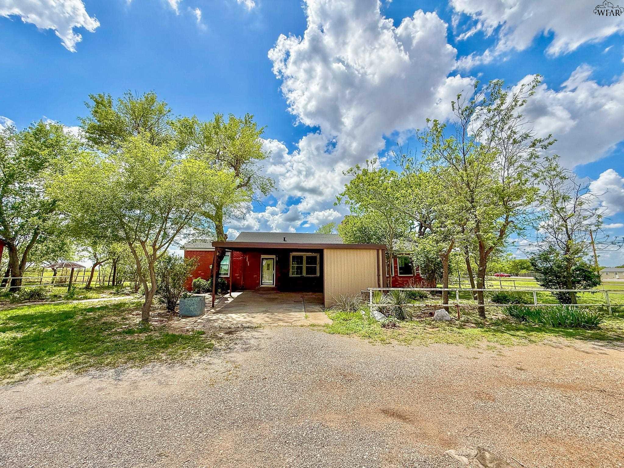 9485 SEYMOUR HIGHWAY