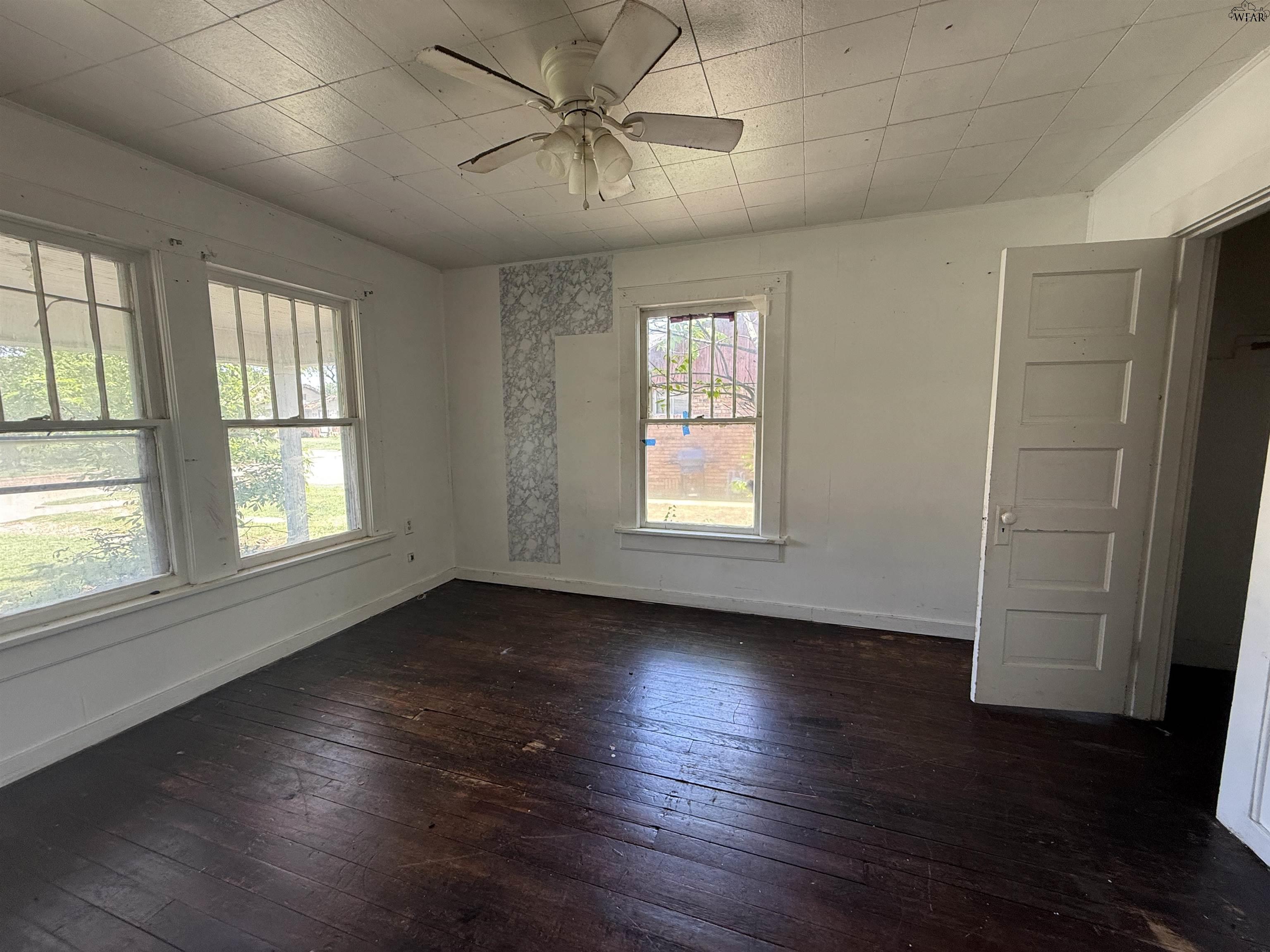 1663 MCGREGOR AVENUE