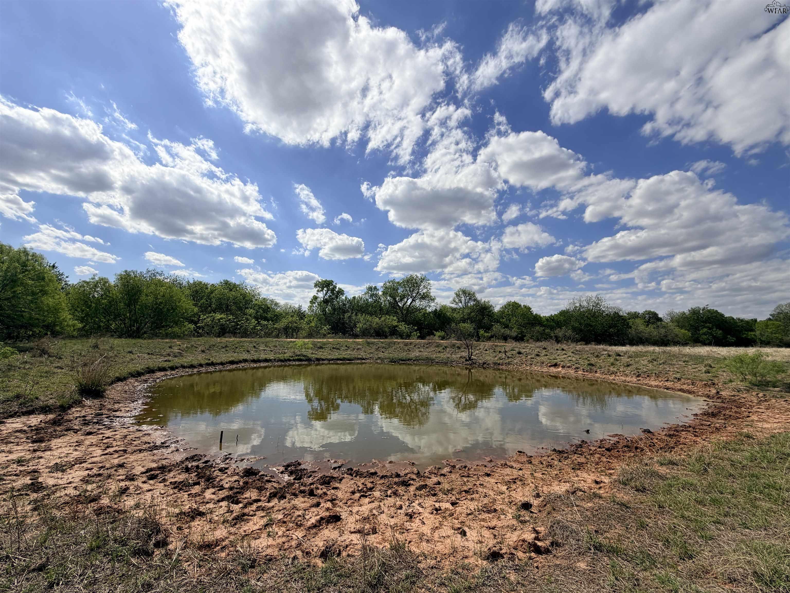 402 N FM 369